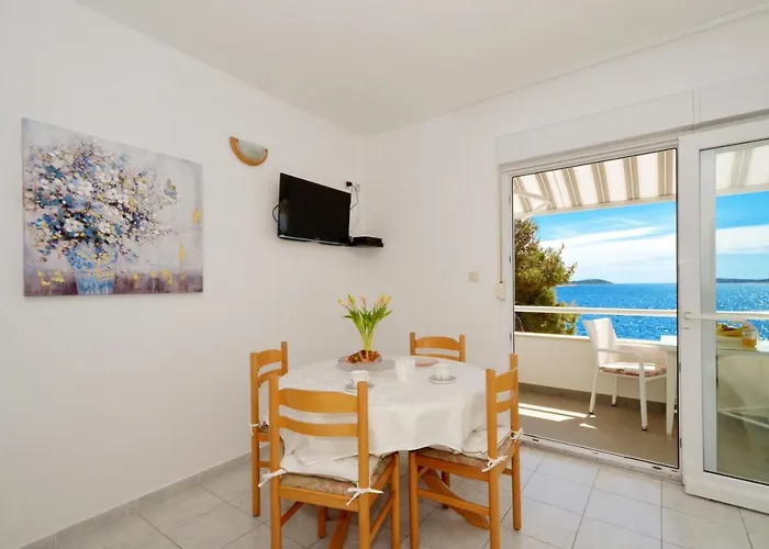 By The Sea - 15249 Daire *